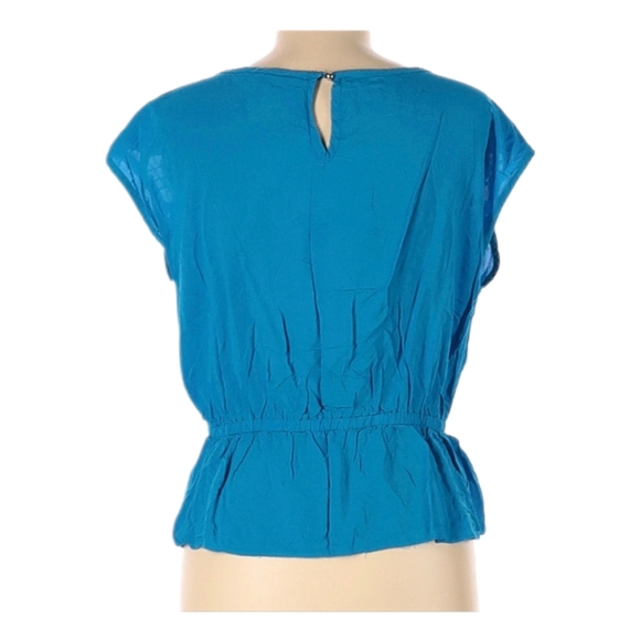 ⭐ Gorgeous Teal Top by Forever 21 Peplum With Embroidered Detail - Picture 3 of 3
